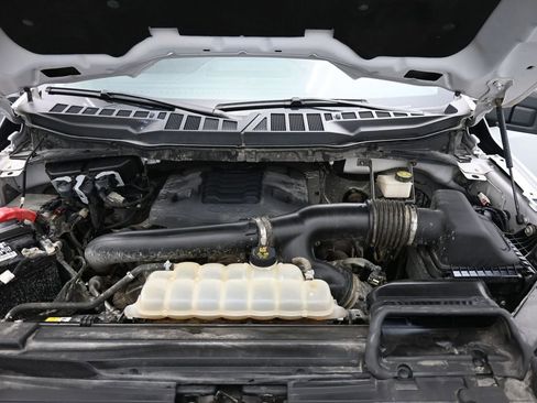 Used 2023 Ford F150 XLT AWD/4WD image 14