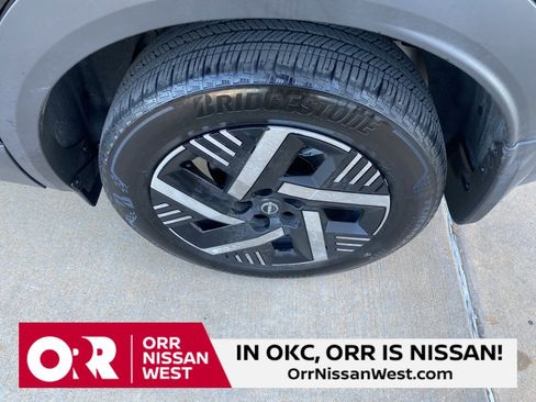 Used 2025 Nissan Kicks SV w/ Interior Electronics Package image 9