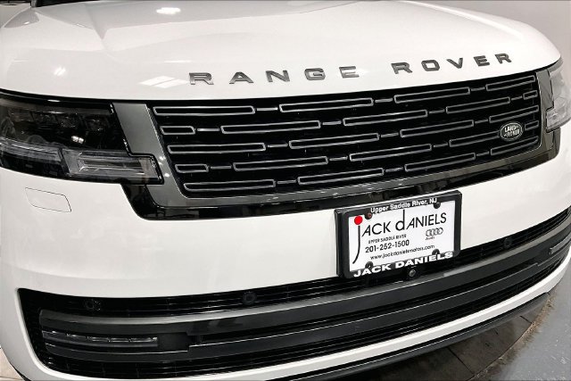 Used 2023 Land Rover Range Rover Autobiography AWD/4WD image 23