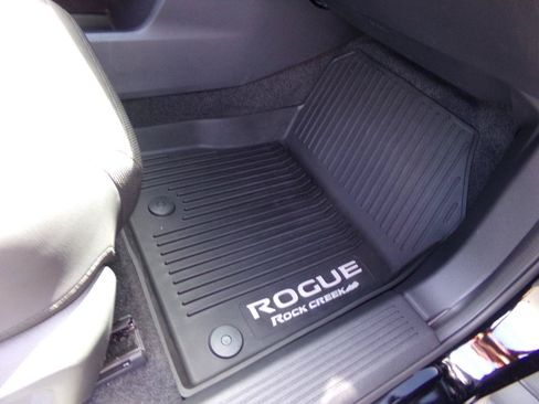 Used 2025 Nissan Rogue SV w/ Rock Creek Premium Package AWD/4WD image 38