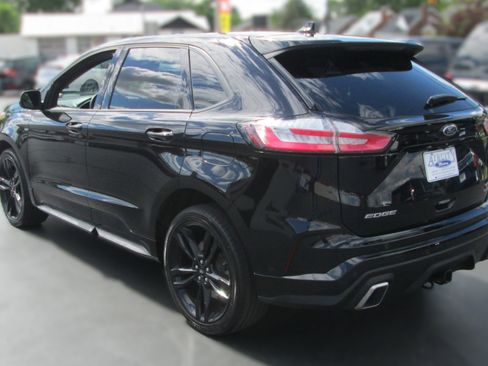 Used 2019 Ford Edge ST w/ Equipment Group 401A AWD/4WD image 6