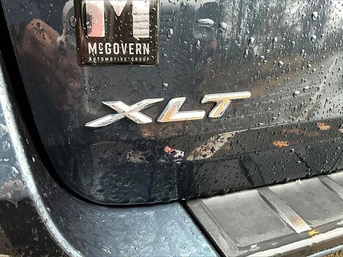 Used 2023 Ford Explorer XLT image 23