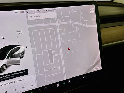 Used 2018 Tesla Model 3 Long Range AWD/4WD image 21
