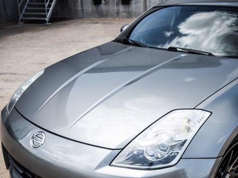 Used 2006 Nissan 350Z Coupe RWD image 23