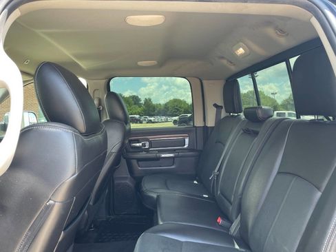 Used 2018 RAM 3500 Laramie image 22