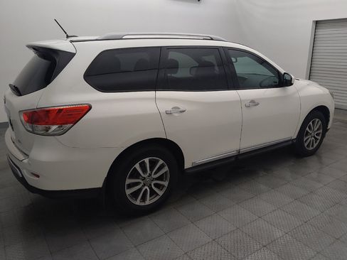Used 2015 Nissan Pathfinder SL w/ Cargo Package FWD image 10