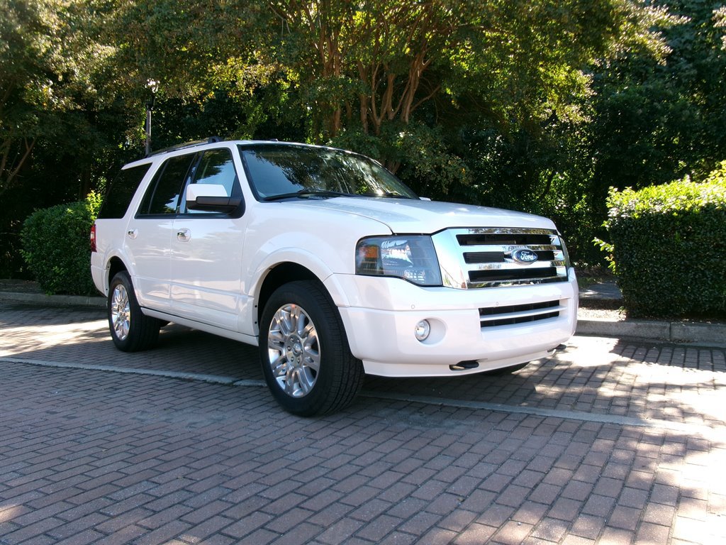 Used 2012 Ford Expedition Limited AWD/4WD image 3