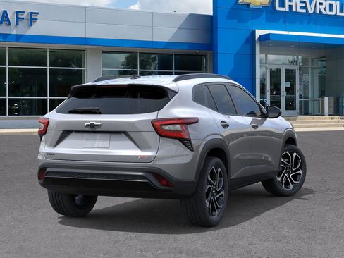 New 2026 Chevrolet Trax RS w/ Sunroof Package image 4