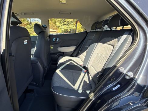 New 2026 Hyundai Venue SEL image 22
