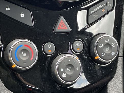 Used 2017 Chevrolet Sonic LT w/ Fun and Sun Package FWD image 17