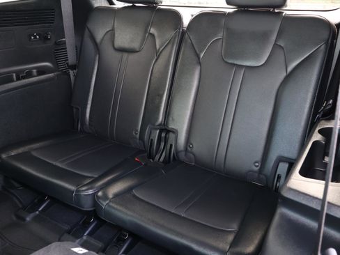 Used 2021 Kia Sorento SX image 23