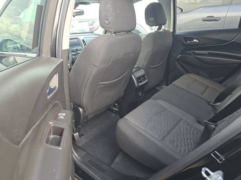 Used 2020 Chevrolet Equinox LT FWD image 12