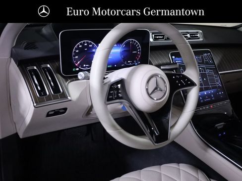 Certified 2023 Mercedes-Benz S 580e 4MATIC Sedan image 32