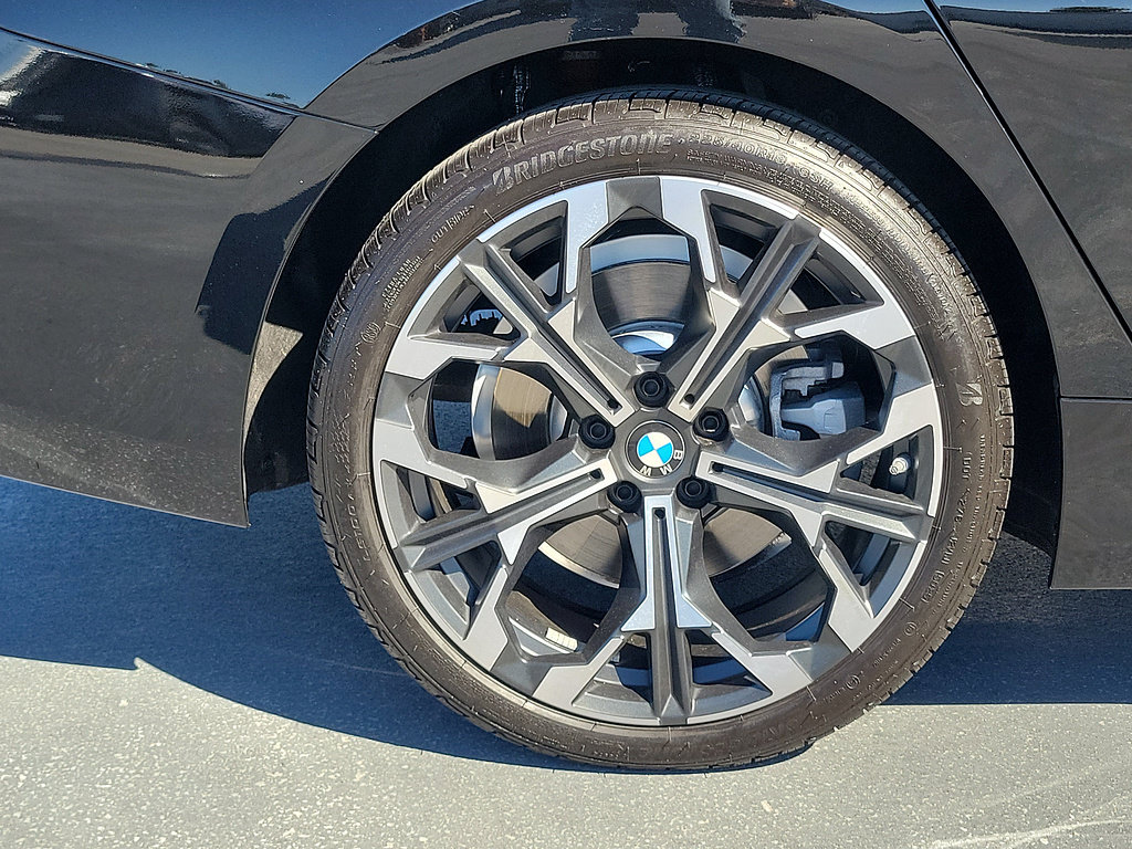 Used 2026 BMW 330i Sedan w/ Premium Package RWD image 6