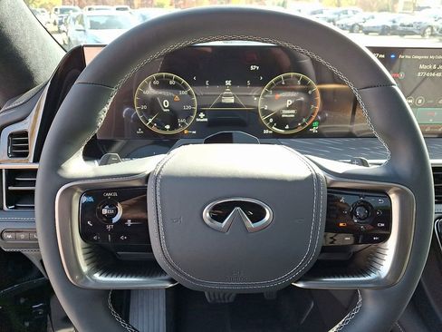 New 2026 INFINITI QX80 Autograph w/ Premium Cargo Package image 15