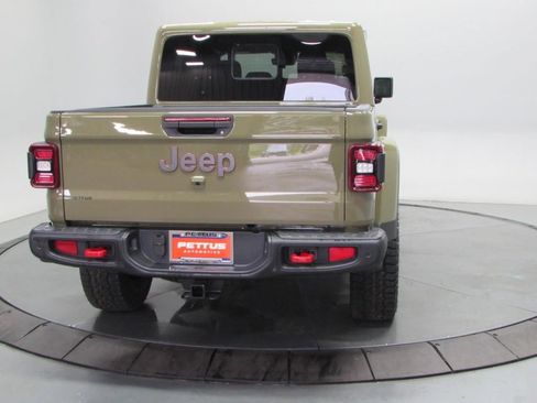 New 2025 Jeep Gladiator Rubicon image 7
