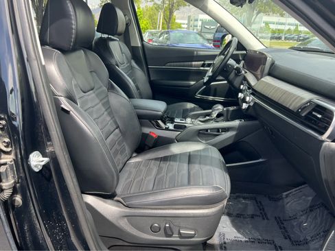 Used 2023 Kia Telluride SX Prestige image 16