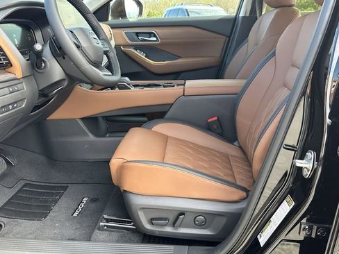 New 2026 Nissan Rogue Platinum AWD/4WD image 10