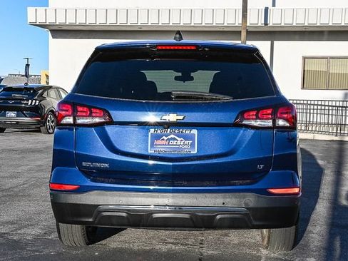 Used 2022 Chevrolet Equinox LT w/ Driver Convenience Package FWD image 8