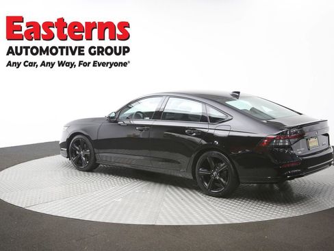Used 2025 Honda Accord Sport image 64