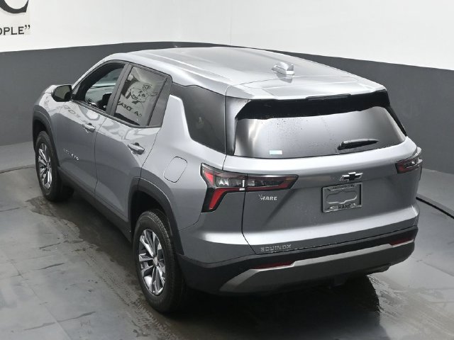 New 2027 Chevrolet Equinox LT w/ LPO, Floor Liner Package FWD image 19