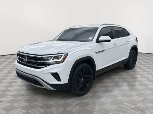 Used 2023 Volkswagen Atlas Cross Sport SE w/ Black Wheel Package AWD/4WD image 5