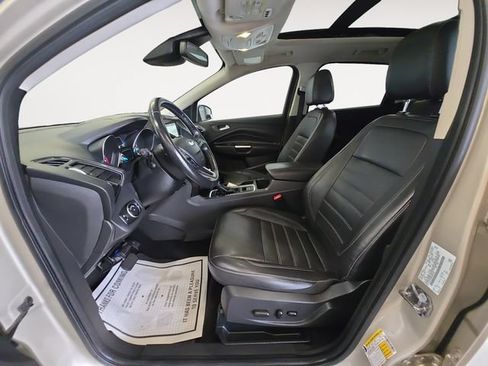 Used 2017 Ford Escape Titanium w/ Equipment Group 301A AWD/4WD image 11