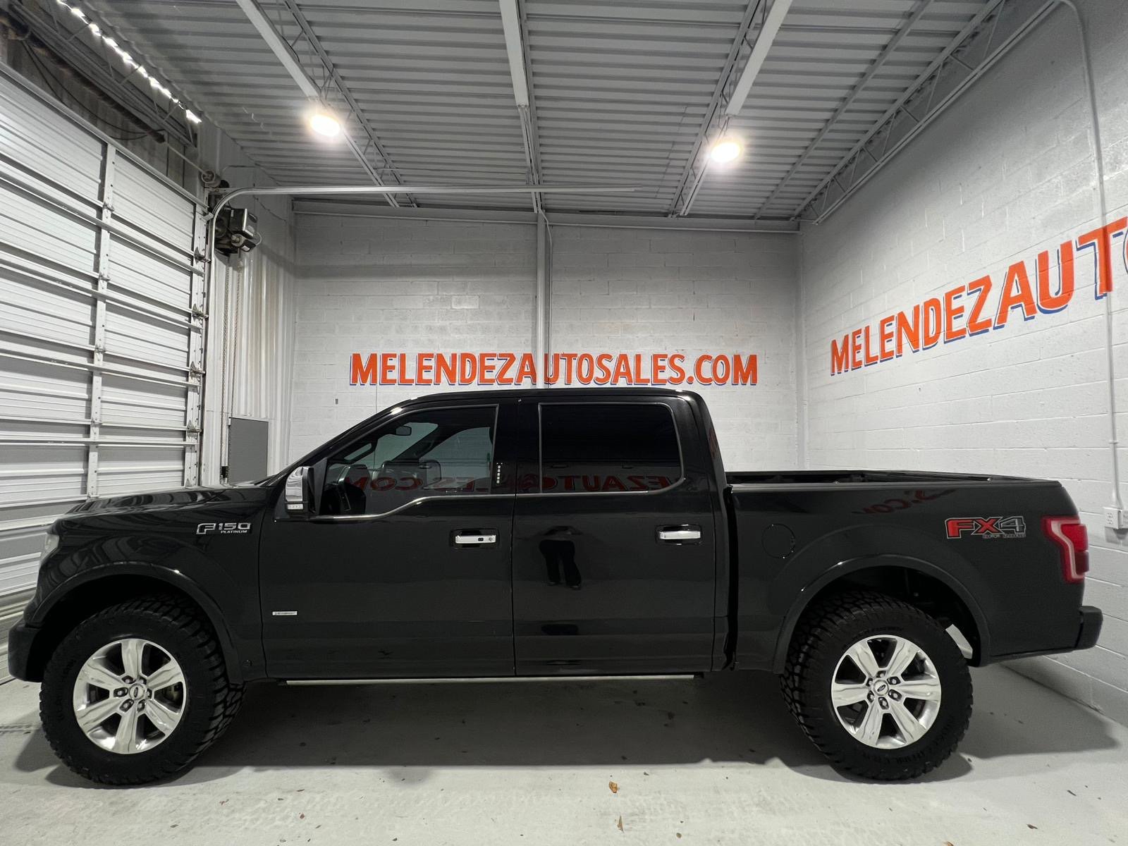 Used 2015 Ford F150 Platinum w/ Equipment Group 701A Luxury AWD/4WD image 2