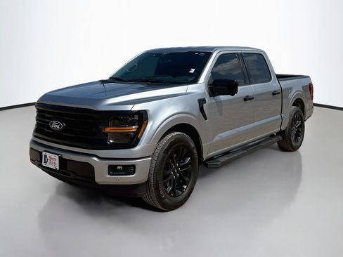 Used 2025 Ford F150 XLT w/ Equipment Group 302A MID RWD image 3