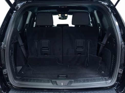 Used 2024 Dodge Durango GT AWD/4WD image 9