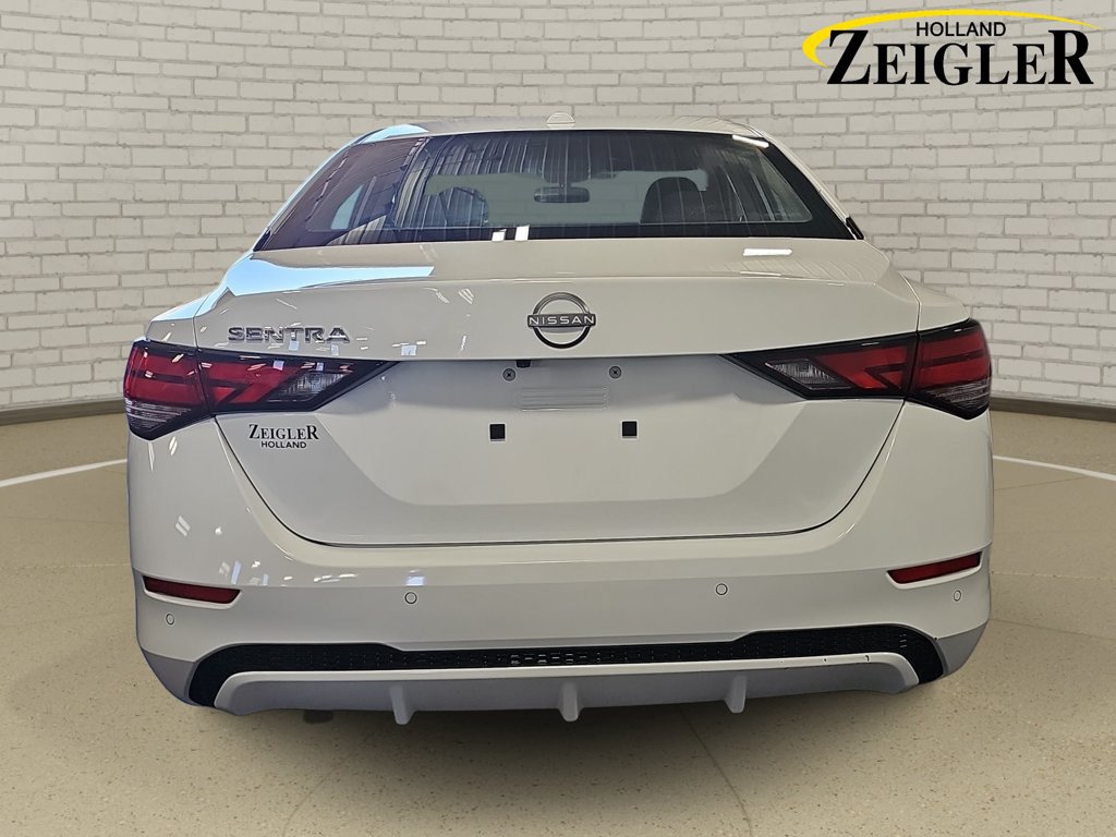 Used 2025 Nissan Sentra SV FWD image 6