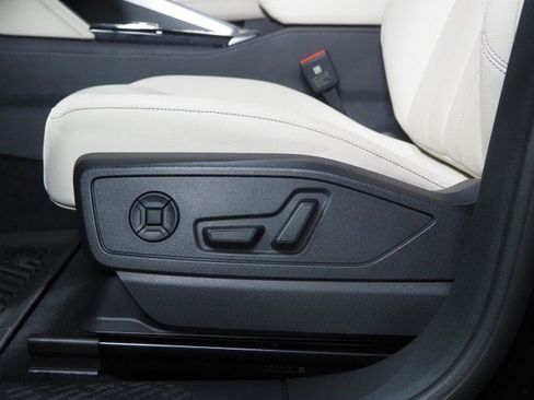 Used 2025 Audi Q5 2.0T Premium Plus AWD/4WD image 74