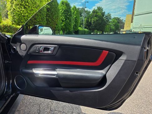 Used 2019 Ford Mustang GT Premium w/ GT Performance Package RWD image 31