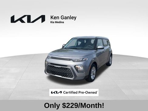 Certified 2022 Kia Soul LX w/ Technology Package FWD image 1