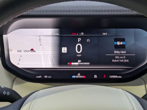 Used 2023 Land Rover Range Rover SE image 20