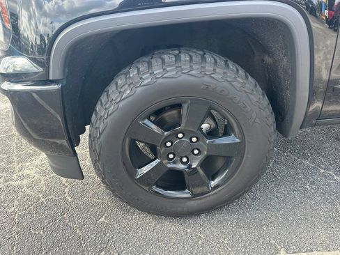 Used 2019 GMC Sierra 1500 Limited w/ Elevation Edition AWD/4WD image 10
