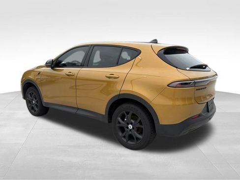 Used 2024 Dodge Hornet GT w/ GT Blacktop Package AWD/4WD image 3