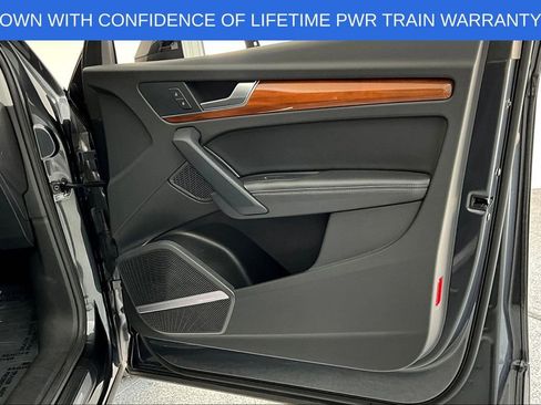 Used 2023 Audi Q5 2.0T Premium Plus image 24