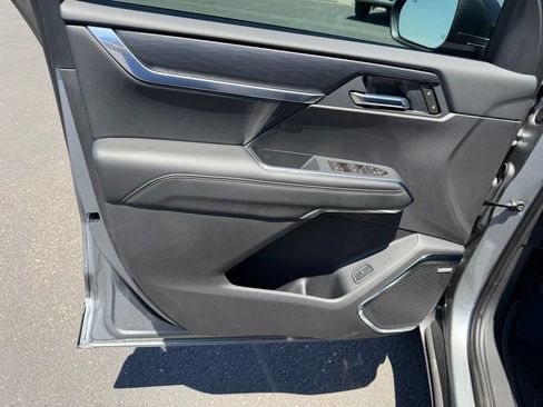 New 2026 GMC Acadia Elevation w/ LPO, Floor Liner Package FWD image 21