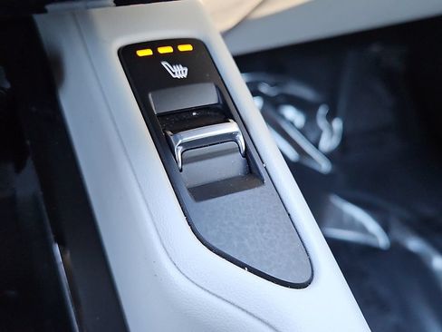 Used 2023 Kia Telluride S FWD image 18