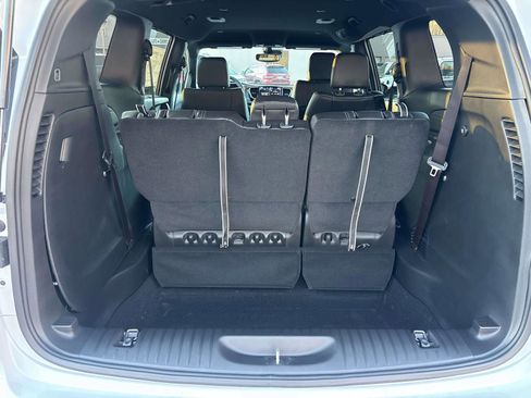 New 2026 Chrysler Pacifica Select image 4