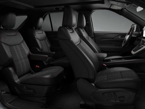 New 2026 Ford Explorer ST-Line w/ ST-Line Street Pack AWD/4WD image 28