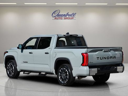 Used 2024 Toyota Tundra Limited AWD/4WD image 7