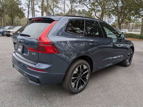 New 2026 Volvo XC60 B5 Plus w/ Protection Package Premier image 4