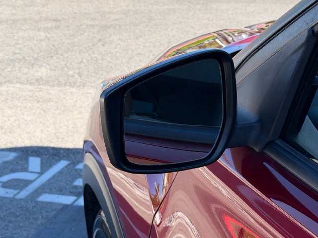 Used 2023 Nissan Kicks SV FWD image 11