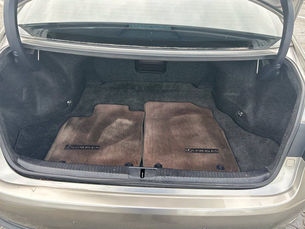 Used 2018 Lexus ES 350 w/ Premier Package FWD image 29