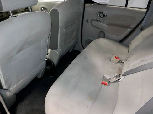 Used 2010 Nissan Cube 1.8 S w/ Interior Designer Pkg image 19