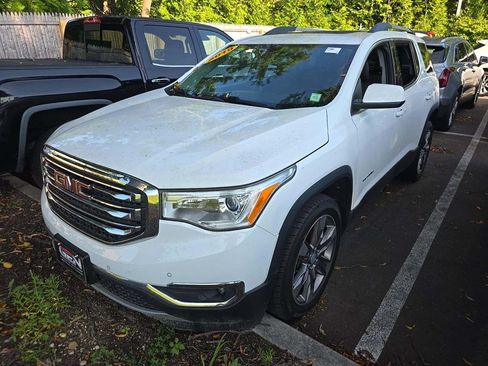 Used 2019 GMC Acadia SLT AWD/4WD image 8
