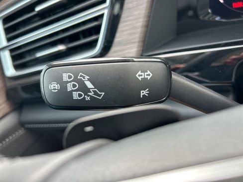 New 2026 Volkswagen Atlas SEL Premium R-Line image 23