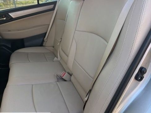 Used 2017 Subaru Legacy 2.5i Premium image 27